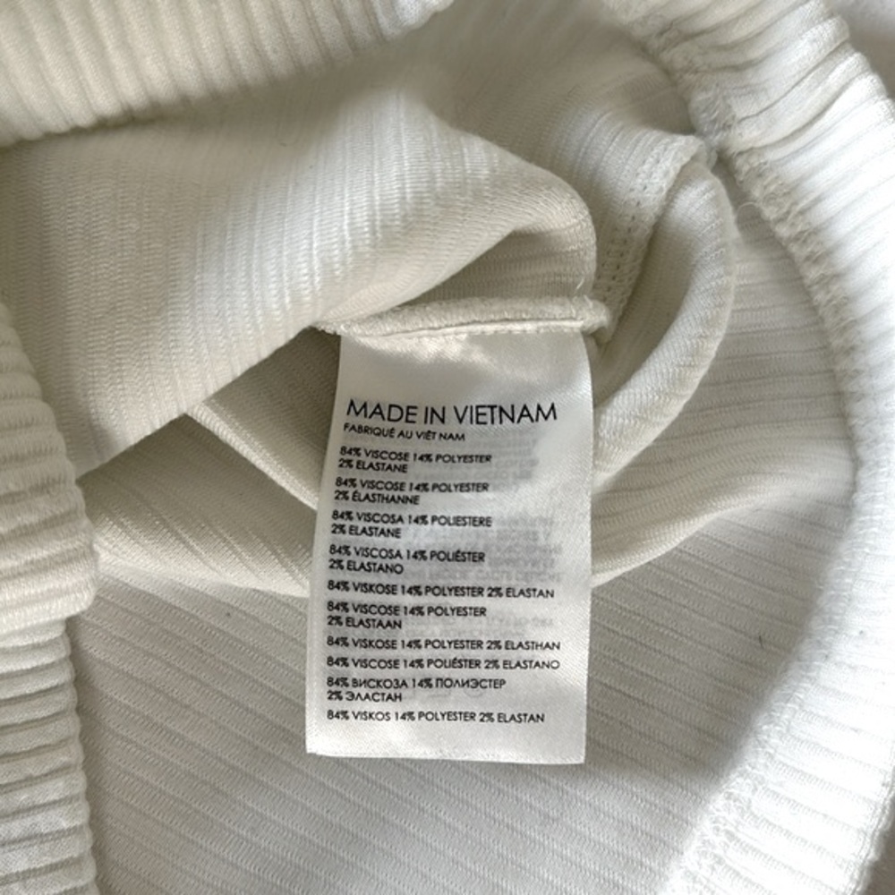 Club Monaco Meredy Turtleneck in creamy white - Picture 7 of 7